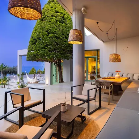 Mama La Roosa Luxury Retreat Willa *