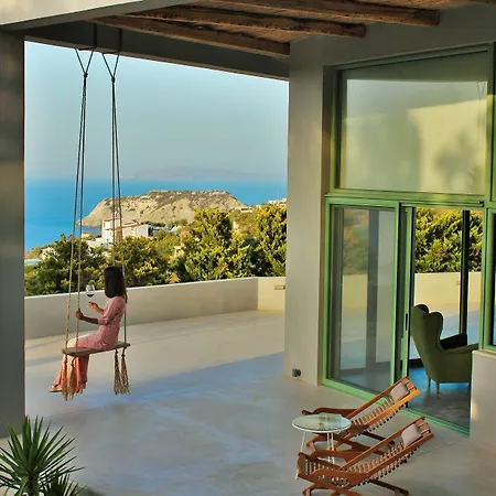 וילה Mama La Roosa Luxury Retreat