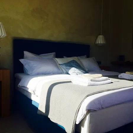 Mama La Roosa Luxury Retreat *