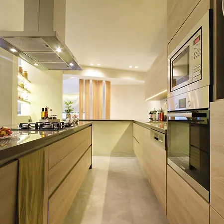 וילה Mama La Roosa Luxury Retreat *